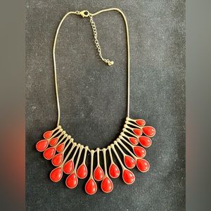 Statement necklace!